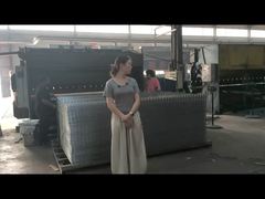 Processo di produzione di recinzioni di sicurezza a maglia