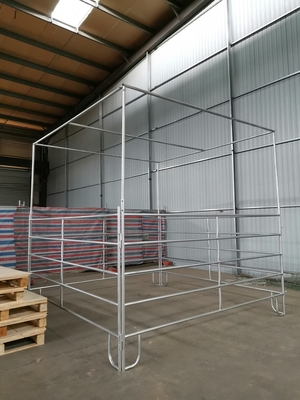 Pannelli di recinzione portatili in acciaio al carbonio da 1,7 m per cortile di bestiame