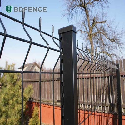 Sicurezza pannelli di recinzione a maglia di filo di ferro saldato 3d rivestiti in polvere di PVC metallico curvo