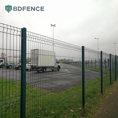 Wire Dia 5mm Metal Mesh Recinzione RAL 6005 Verde in polvere rivestita 3D Recinzione pannello triangolo di piegatura Recinzione per cantiere