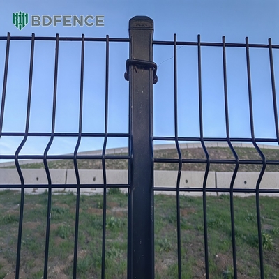 Wire Dia 5mm Metal Mesh Recinzione RAL 6005 Verde in polvere rivestita 3D Recinzione pannello triangolo di piegatura Recinzione per cantiere