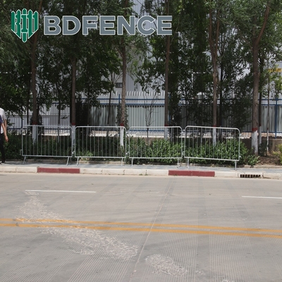 Barriere pedonali metalliche con distanza interna 110 mm 120 mm 150 mm