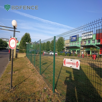 Pannelli di recinzione a rete V per l'area lettura della biblioteca