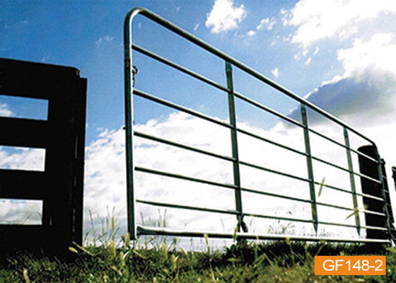 saldatura d'acciaio a basso tenore di carbonio Mesh Field Fence Gate di 2.5m