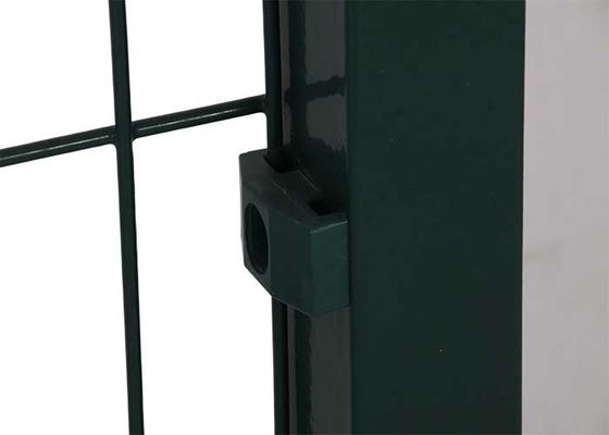 Recinzione di rete di filo laminato curvo 3d rivestito in PVC sostenibile Recinzione di barricata di pannello