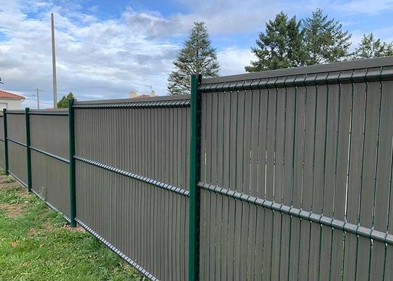 Posta della curva V Mesh Security Fencing With Peach di altezza 3030mm