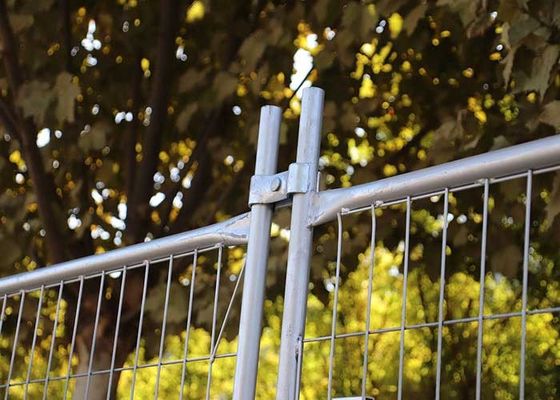 2.1M * 2.4m Australia Retrattibile Temporanea Recinzione Forata Quadrata