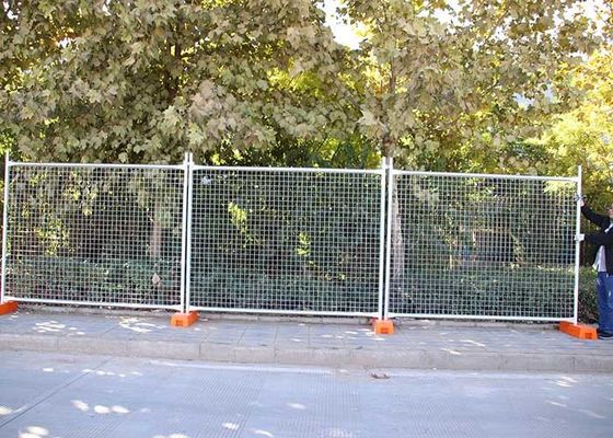 Piedi di plastica 60x60mm Mesh Fence Panels temporaneo