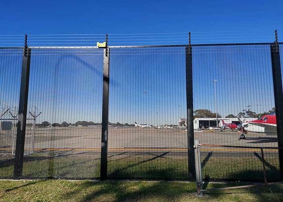 tipo posta di Pvc Coated H della recinzione dell'aeroporto di altezza di 2.4m