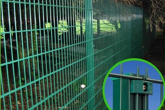La posta quadrata ha saldato il doppio cavo Mesh Fencing For Road