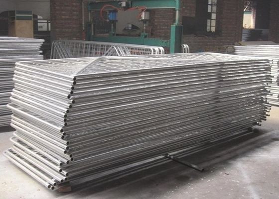 Il acciaio al carbonio N scrive i portoni dell'azienda agricola del metallo di 2.5m