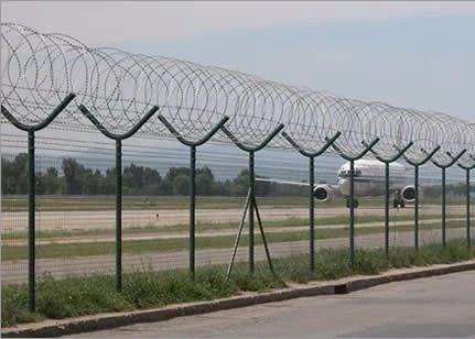 Anti recinzione di sicurezza aeroportuale della maglia 50*100mm di salita 358
