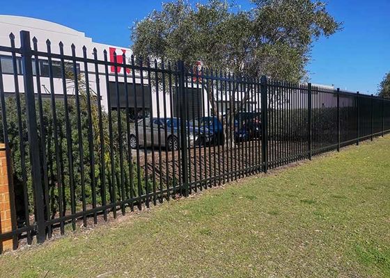 Moderno giardino nero zinc post quadrato pannelli di tubi ferro battuto recinzione in acciaio con larghezza 7 piedi