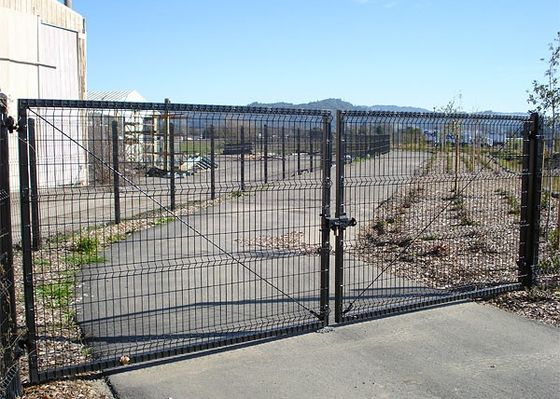 Anti recinto facilmente montato Gate del giardino del metallo della ruggine di 50*200mm