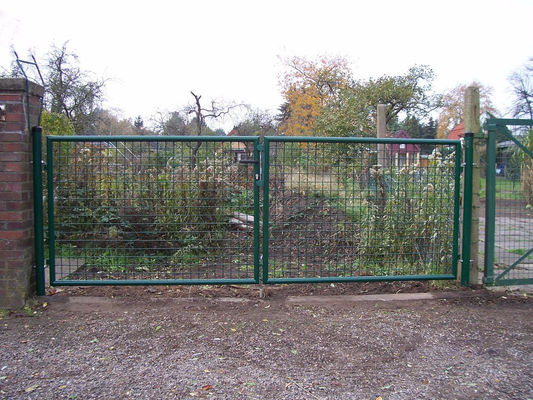 Porta di recinzione da giardino in acciaio rivestito in polvere galvanizzata Tubulare doppia porta Modello 3D impermeabile per abitazioni