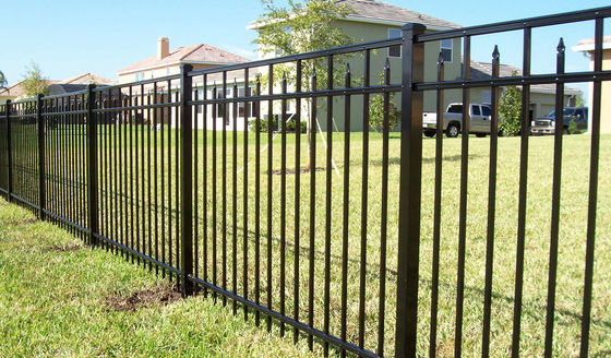 Fence in acciaio tubolare