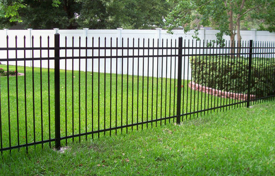 Fence in acciaio tubolare