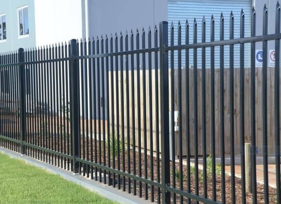 Recinzione di sicurezza in acciaio tubolare personalizzabile ideale per uso commerciale e residenziale
