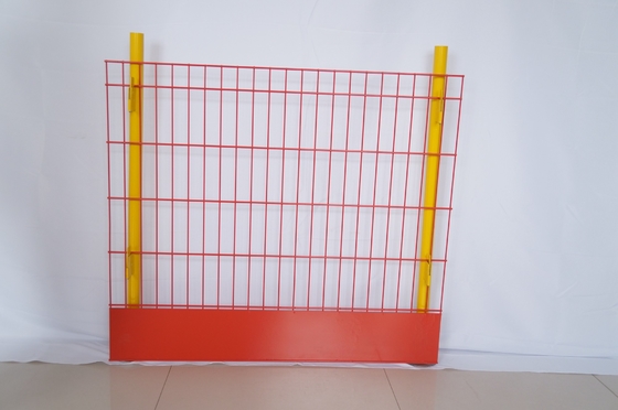 il PVC delle barriere di barriera di protezione di dimensione del foro di 50*200mm ha ricoperto il colore arancio